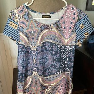 Barely worn short sleeves